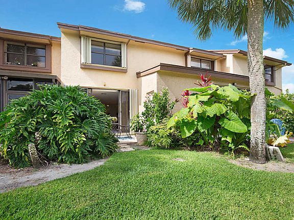 4th image of 3967 Cocoplum Cir #36103