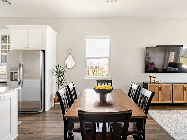 1/2 Johnson Crawford Cir E — Photo 5