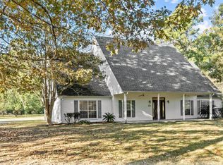 7918 Ben Fugler Rd, Denham Springs, LA 70706