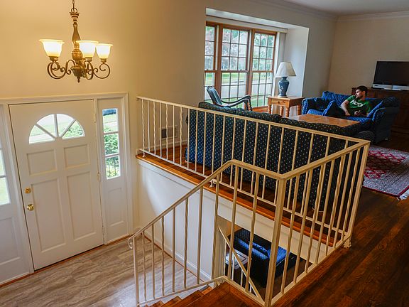 Upstairs View of Foyer