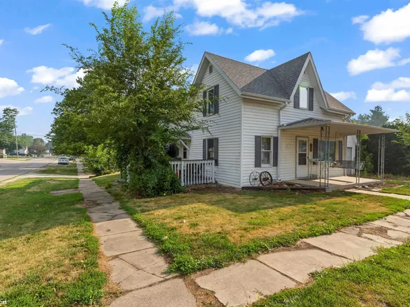 701 North St, Mediapolis, IA 52637