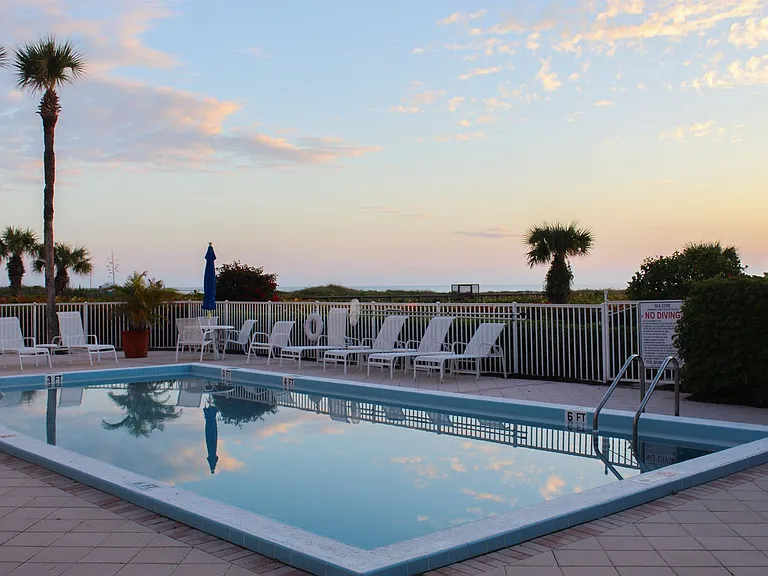 1616 Ocean Dr #104 — Photo 17