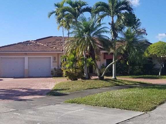 3rd image of 16361 SW 92nd Ct