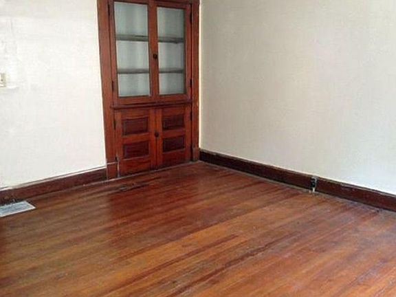 2nd image of 143 Woodland Ave #1