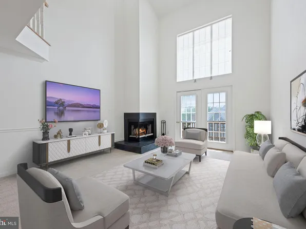 424 Fortress Way #424, Occoquan, VA 22125