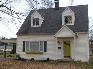 239 Kobert Ave, Lebanon, KY 40033