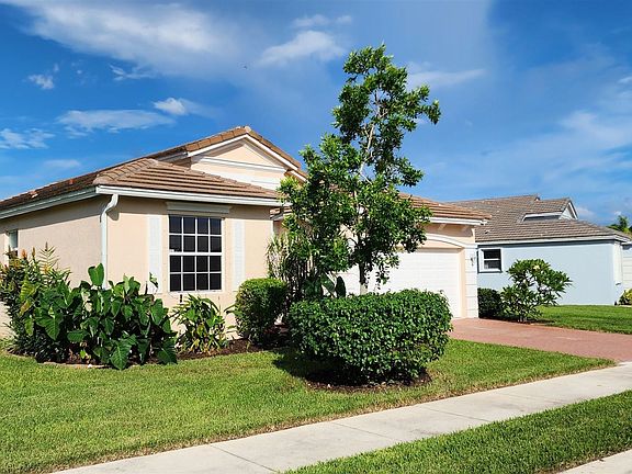 2nd image of 533 SW Indian Key Dr