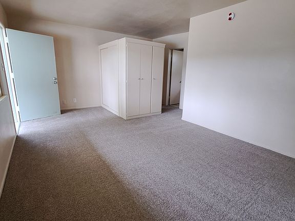2nd image of 301 N Hollywood Way APT O