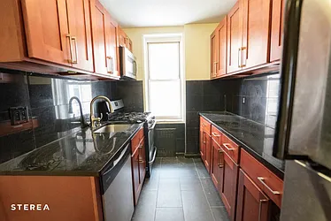 Rented by Sterea Agency