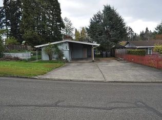 7906 Fairway Dr SW, Lakewood, WA 98498