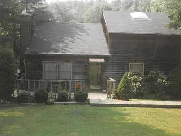 4th image of 90 Red Bud Ln