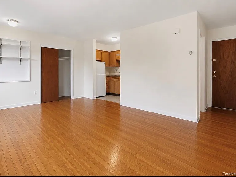 40 S Middletown Rd #1 — Photo 4