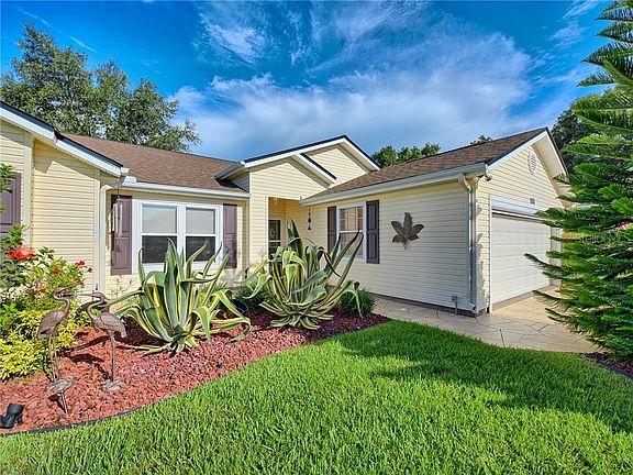 4th image of 25269 Lost Oak Cir