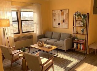 91-50 195th St #4G, Hollis, NY 11423