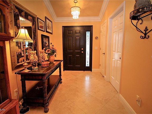 4th image of 2022 Santo Domingo Dr