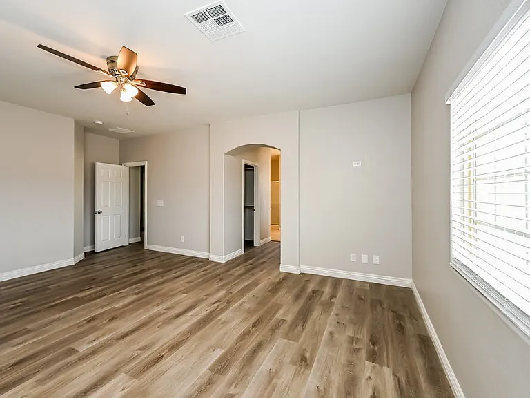 9655 Vega Carpio Ave — Photo 9