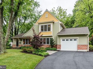 8006 New Market Rd, Alexandria, VA 22308