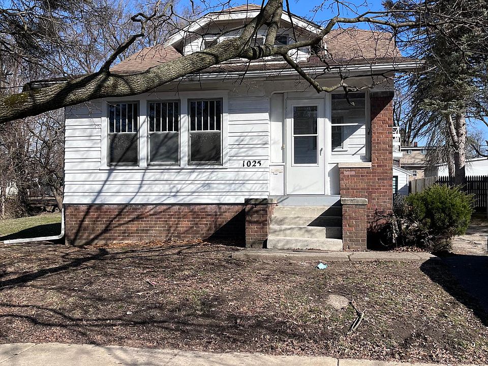 1st image of 1025 W Virginia Ave