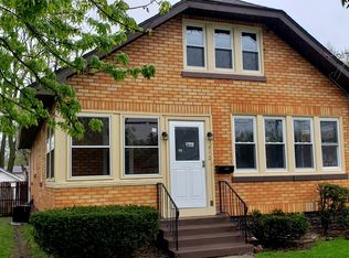 410 S Union St, Aurora, IL 60505