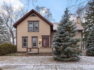 52 Miller St, Mount Clemens, MI, 48043