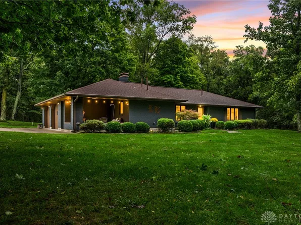 2310 Elam Rd, Xenia, OH 45385
