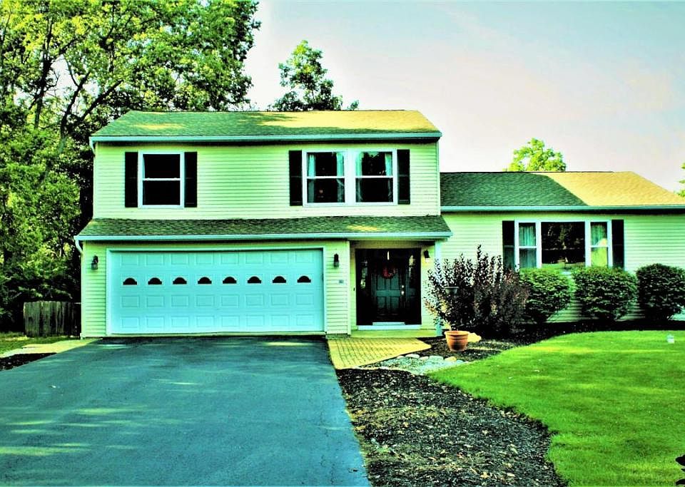 1st image of 3924 Mayfair Dr
