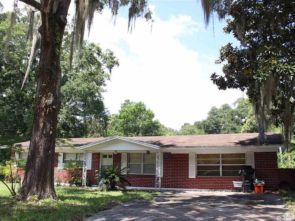 1st image of 1724 NW 38th St