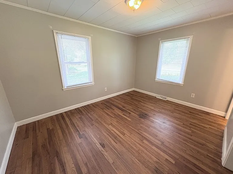 650 Berkeley Dr — Photo 14