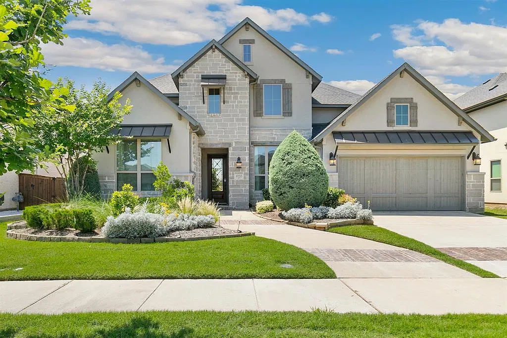 5 bed, 4.5 bath, 4398 sqft, $6,750 — Photo 1