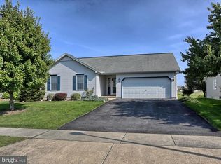 581 Old Farm Rd, Palmyra, PA 17078