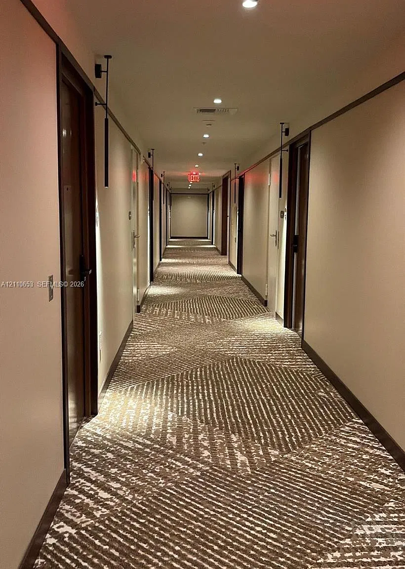 Domus Brickell Park — Photo 1