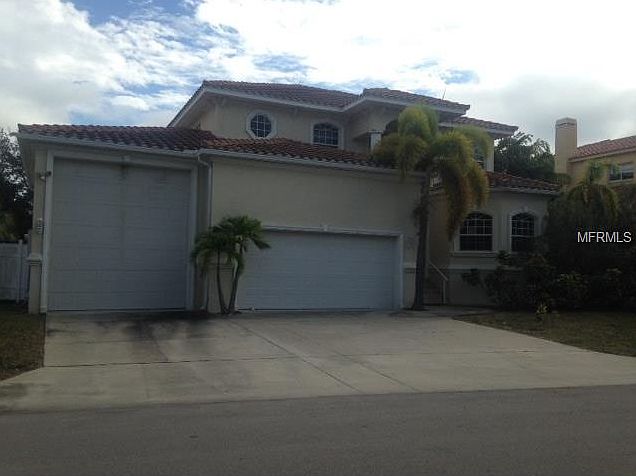 1st image of 273 8th Ave N