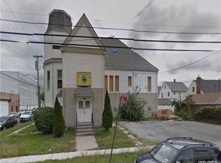 9801 218th St, Queens Village, NY 11429