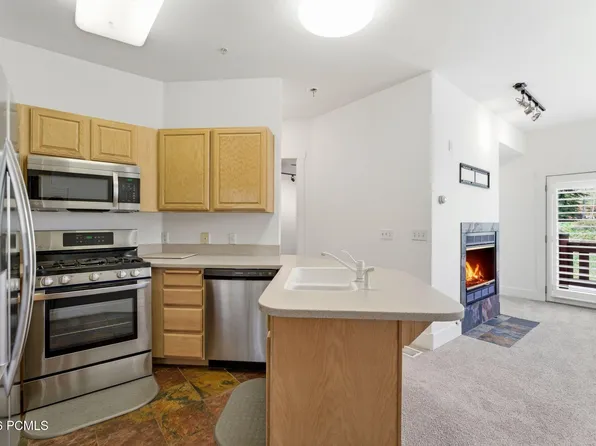 8410 Pointe Rd APT F23, Park City, UT 84098