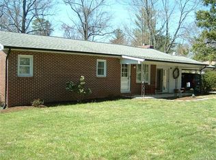 190 Brickyard Rd, Etowah, NC 28729