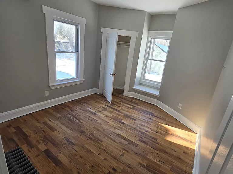 47 N 16th St #G1 — Photo 4