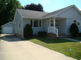 17 S Watertown St, Waupun, WI 53963