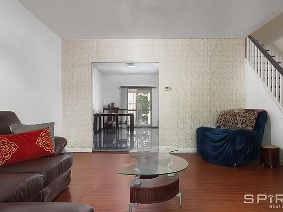 5th image of 1764 E 32nd St
