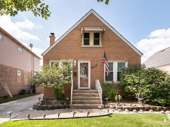 5218 S Newcastle Ave, Chicago, IL 60638