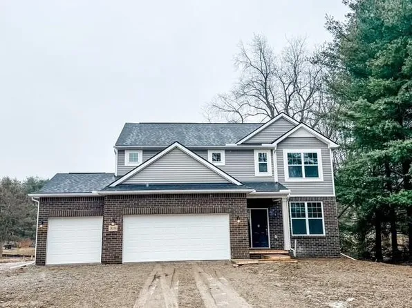 74380 Nordman Ct, Bruce Twp, MI 48065