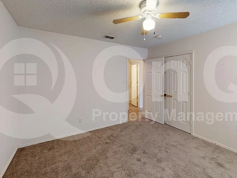 603 Ambarella St — Photo 16