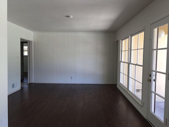 5th image of 15579 Fellowship St