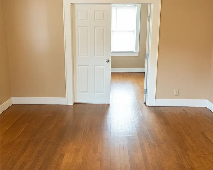 2714 Whitis Ave #A — Photo 9