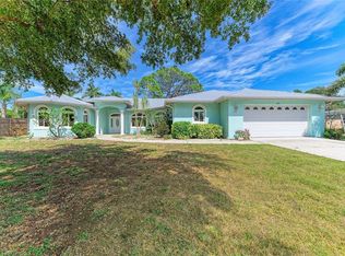 347 Bayshore Dr, Osprey, FL 34229