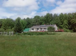 191 Merrill Rd, Levant, ME 04456