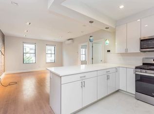 31-31 35th St #5F, Astoria, NY 11106