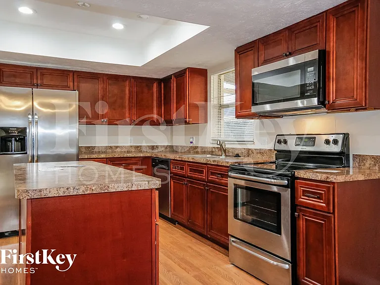 3814 Treadway Dr — Photo 7