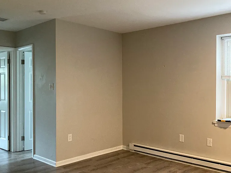 500 Parkview Rd #2 — Photo 4