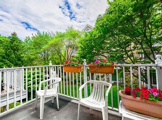 235 Price Ct, West New York, NJ 07093