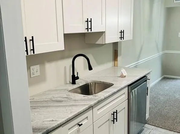 12 Dougherty Blvd APT E4, Glen Mills, PA 19342